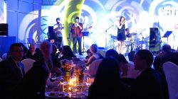 Bayi toplantısı gala yemeği